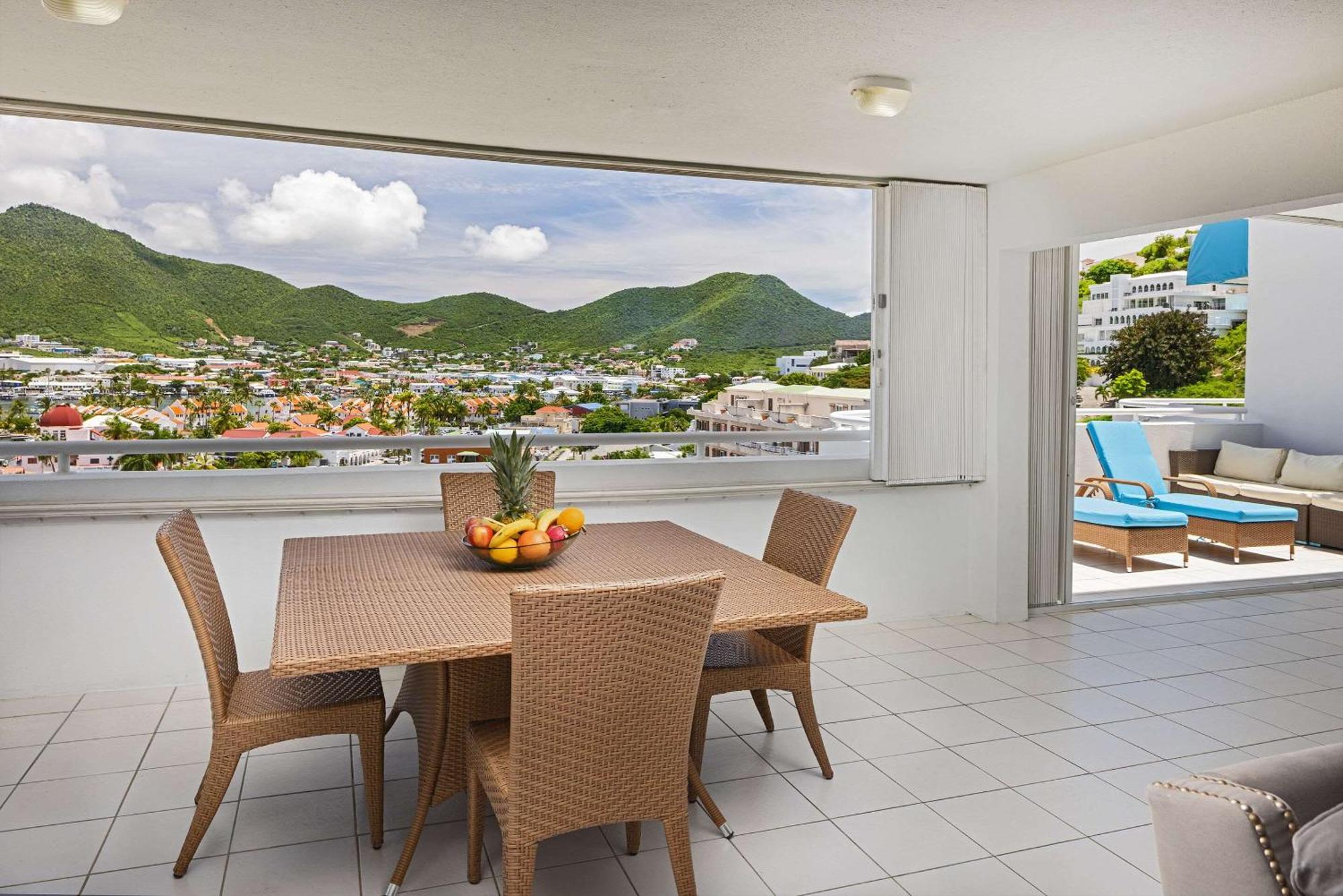 The Atrium Beach Resort And Spa, Ascend Hotel Collection Simpson Bay Exterior photo
