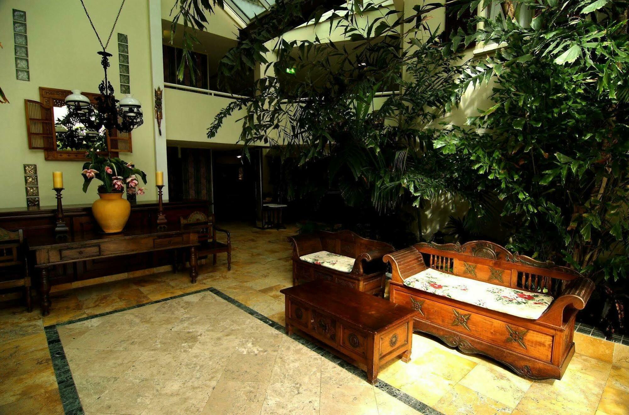 The Atrium Beach Resort And Spa, Ascend Hotel Collection Simpson Bay Interior photo